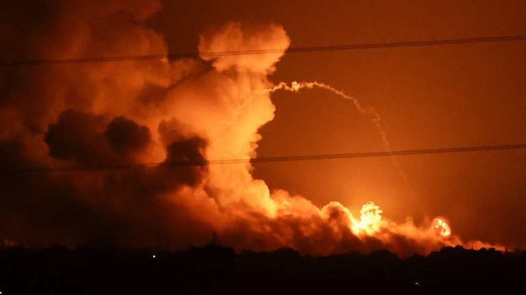 Το Ισραήλ σφυροκοπά υποδομές της Χαμάς: Χώρισαν τον παράκτιο θύλακα στα δύο, πλήρως περικυκλωμένη η πόλη