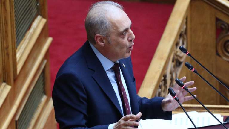 Η... ψύχραιμη δήλωση Βελόπουλου για το &quot;Πίρις Ρέις&quot;: &quot;Βυθίστε το όταν περάσει τα 12 ναυτικά μίλια&quot;