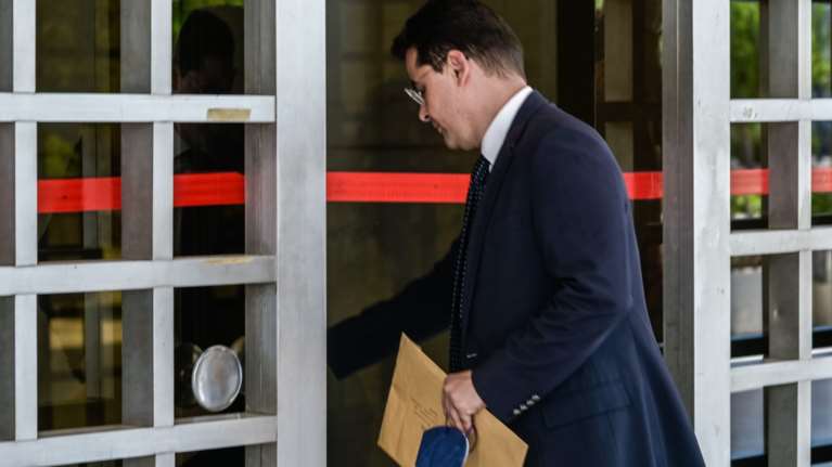 Υποκλοπές: Στον Εισαγγελέα Ντογιάκο ο δημοσιογράφος Κουκάκης- Τον παρακολουθούσε και η ΕΥΠ και το Predator  [Βίντεο]