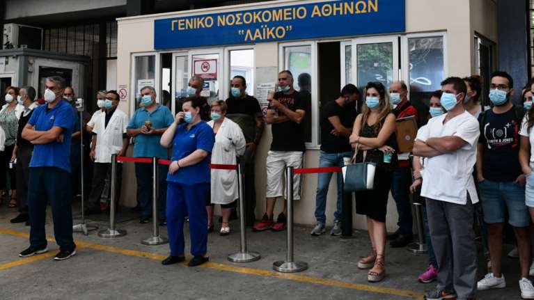 ΣτΕ: Απορρίφθηκε νέα αίτηση γιατρών και νοσηλευτών για αναστολή του υποχρεωτικού εμβολιασμού