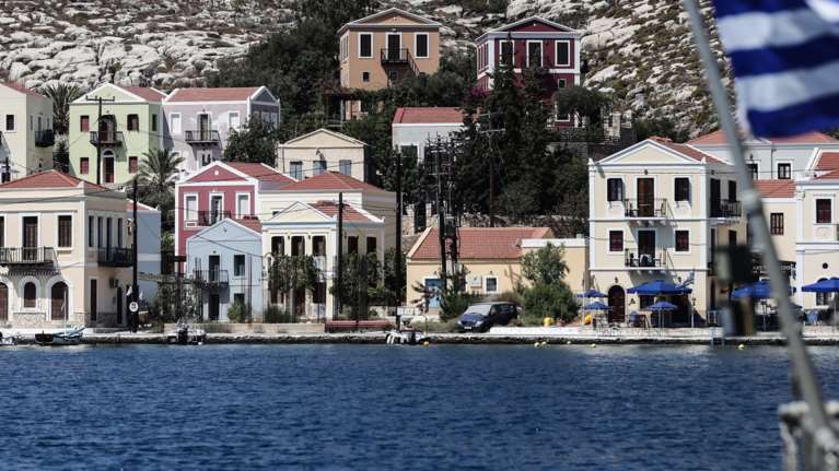 Απάντηση της Αθήνας στις προκλήσεις Ακάρ: Να γίνει αγώνας ειρήνης ανοιχτής θαλάσσης με Τούρκους και Ελληνες