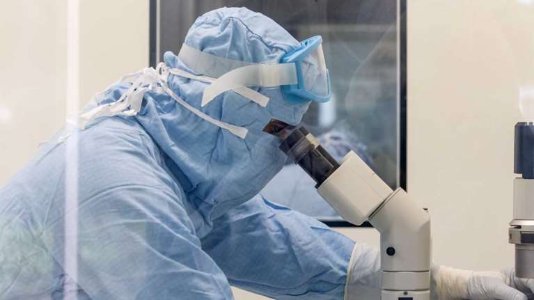 Κορονοϊός: Ιλιγγος με 2.107 νέα κρούσματα σήμερα - 10 θάνατοι και 153 διασωληνωμένοι