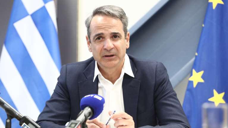 Επιστρέφει στην Αθήνα ο Κυριάκος Μητσοτάκης - Θα μεταβεί στο κέντρο της Πολιτικής Προστασίας