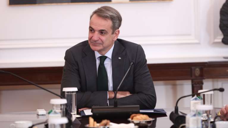 Τι συζητήθηκε στη σύσκεψη υπό τον Μητσοτάκη για τους αγρότες και τις πληρωμές τους