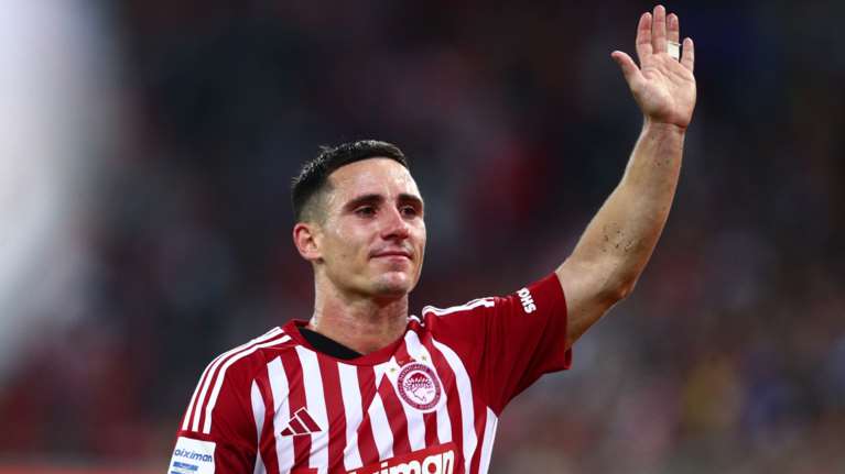 Αυτή ήταν η πρόταση του Ολυμπιακού σε Γουλβς και Ποντένσε- &quot;Δίναμε 20 εκατ. και ζητούσαν 37&quot; αποκάλυψε ο Κ. Καραπαπάς