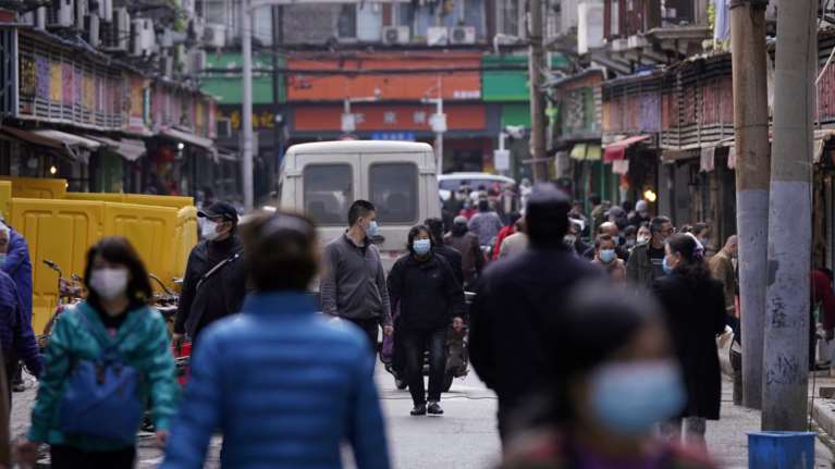 Κορονοϊός: Επιτέλους, ομάδα του ΠΟΥ πάει στη Γιουχάν της Κίνας- Θα ερευνήσει την προέλευση του ιού