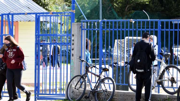 Άνοιγμα σχολείων: Πότε αποφασίζεται αν θα δοθεί παράταση - Τι αλλάζει στο πρωτόκολλο - Οι προτάσεις των ειδικών