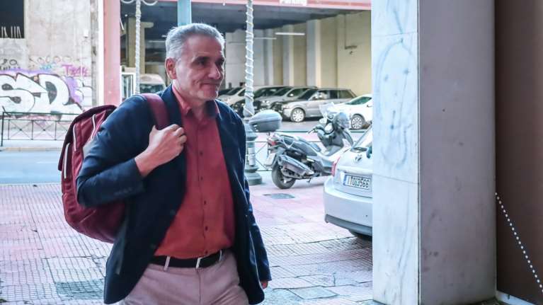 Το έριξε στον... ινδουισμό ο Τσακαλώτος μετά την αποχώρηση - Τι γράφει στην επιστολή που θα έστελνε στο προεδρείο της Βουλής