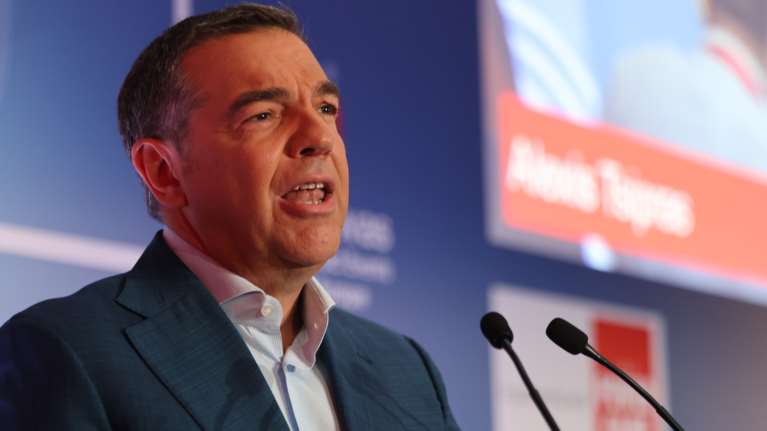 Στην τελική ευθεία η έκδοση του βιβλίου του Αλέξη Τσίπρα