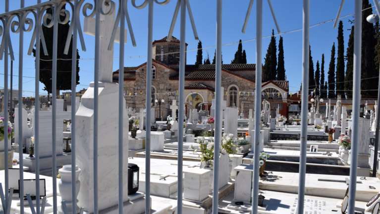 Κως: 55χρονος έστηνε ενέδρες για να βιάσει γυναίκες στο νεκροταφείο...- Καταδικάστηκε σε 7 χρόνια, είχε αθωωθεί στο παρελθον