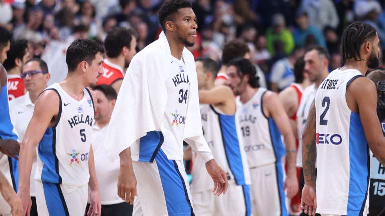 Τουρκικά ΜΜΕ για τη νίκη απέναντι στην Ελλάδα: &quot;Θάψαμε τους Έλληνες στο παρκέ&quot; - Ο Ερντογάν τηλεφώνησε στον Αταμάν