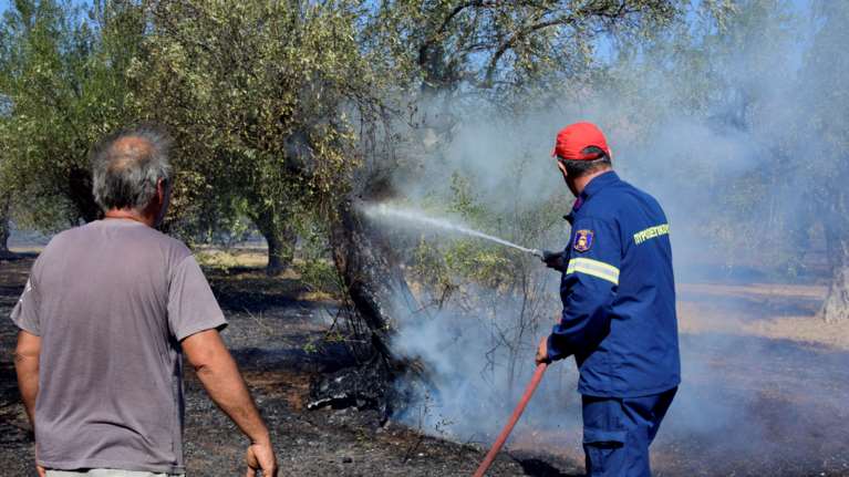 Πυρκαγιά ξέσπασε στο Ρέθυμνο - Ισχυρή δύναμη της Πυροσβεστικής στο σημείο
