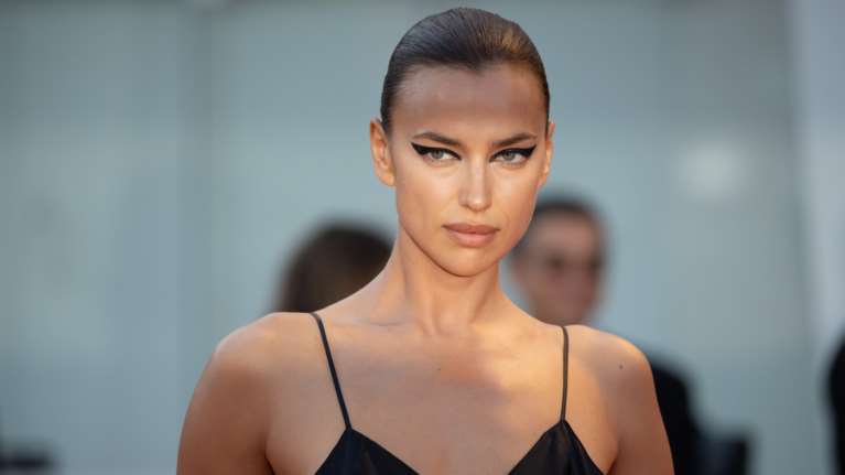 Ιρίνα Σάικ: Καλλονή από κούνια - Οι φωτογραφίες που αποδεικνύουν ότι γεννήθηκε για μοντέλο