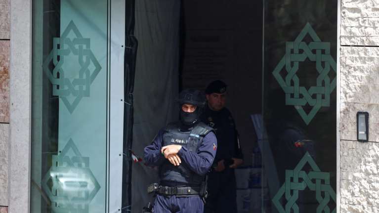 Πορτογαλία: Δύο νεκροί από επίθεση με μαχαίρι σε μουσουλμανικό κέντρο της Λισαβόνας