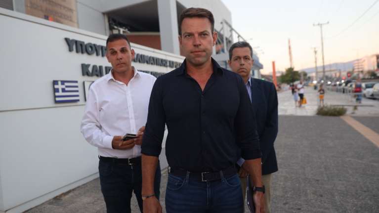 Επίθεση Κασσελάκη σε Μητσοτάκη: Ακόμη και ανήμερα του εορτασμού της Παναγίας εργαλειοποιεί τα πάντα