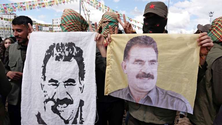 Τουρκία: Την Παρασκευή παραδίδουν τα όπλα οι μαχητές του PKK - Συνάντηση με Ερντογάν