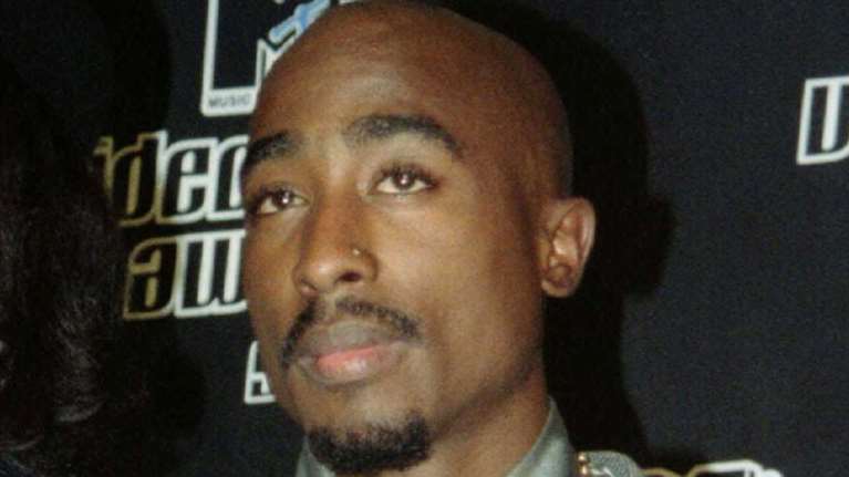 Τουπάκ Σακούρ: Βρέθηκε ο δολοφόνος του διάσημου ράπερ 27 χρόνια μετά – Συνελήφθη αρχηγός συμμορίας