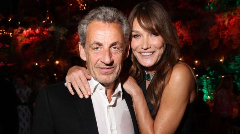 Πιστή Πηνελόπη η Κάρλα Μπρούνι για τον Σαρκοζί: &quot;Κάθε μέρα επισκεπτήριο στη φυλακή - Θα κάνει τα πάντα για να τον βγάλει&quot;