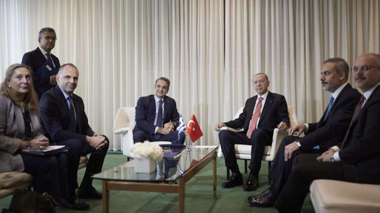 Κυβερνητικές πηγές για τη συνάντηση Μητσοτάκη - Ερντογάν: &quot;Επιβεβαιώθηκε η βούληση για διατήρηση του θετικού κλίματος&quot;