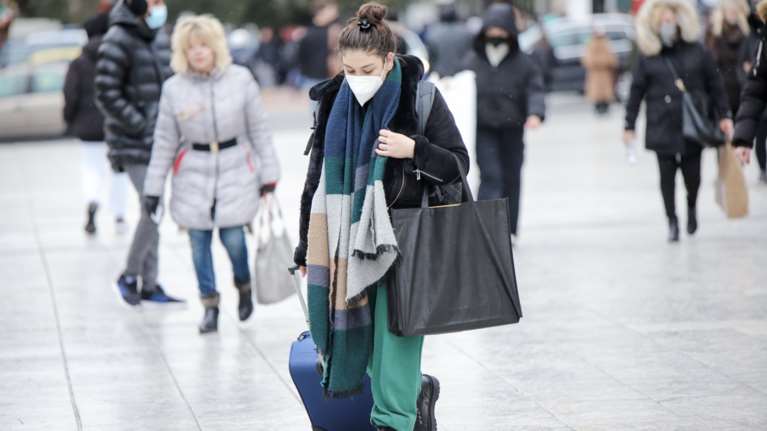 Κορονοϊός: Πάνω από 5.000 τα νέα κρούσματα στην Αττική, 2.316 στη Θεσσαλονίκη - Στο κόκκινο Αχαΐα και Ηράκλειο