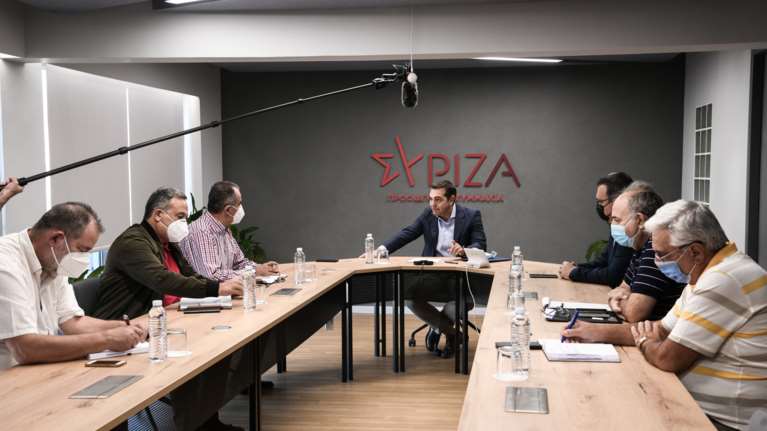 Συνάντηση Τσίπρα με ΓΕΝΟΠ-ΔΕΗ: Δεν πρόκειται για πώληση του 17% αλλά για &quot;εκχώρησή του&quot;