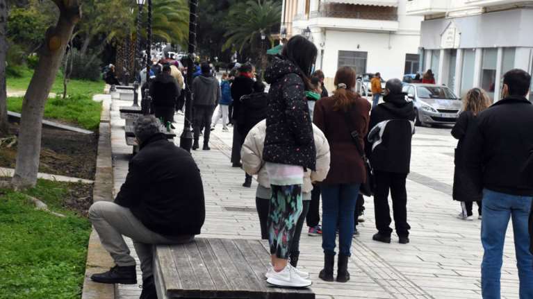 Κορονοϊός: 18.640 νέα κρούσματα σήμερα - 88 θάνατοι και 564 διασωληνωμένοι