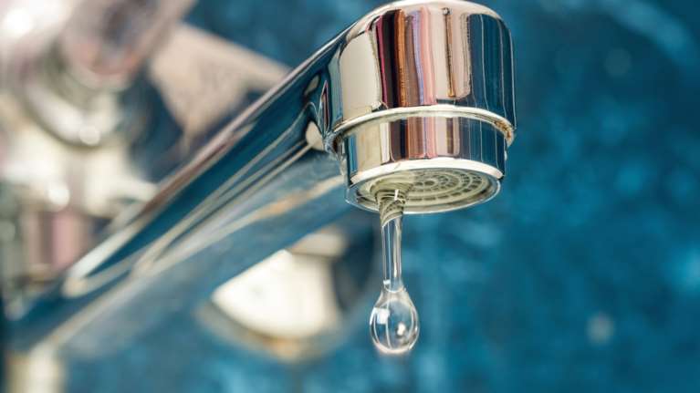 Θεσσαλονίκη: Ακατάλληλο το νερό σε κοινότητες του Λαγκαδά