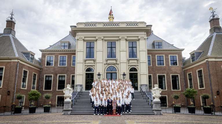 Huis ten Bosch: Το παλάτι του βασιλιά της Ολλανδίας όπου θα μείνει ο Ντόναλντ Τραμπ για τη σύνοδο του ΝΑΤΟ