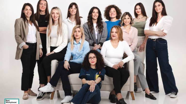 Πλαίσιο: Στο νούμερο 1 της λίστας εργοδοτών για γυναίκες στην Ελλάδα