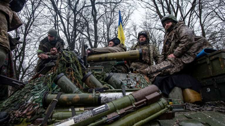 Πόλεμος στην Ουκρανία: Πυραυλικό χτύπημα δέχτηκαν υποδομές στην Οδησσό