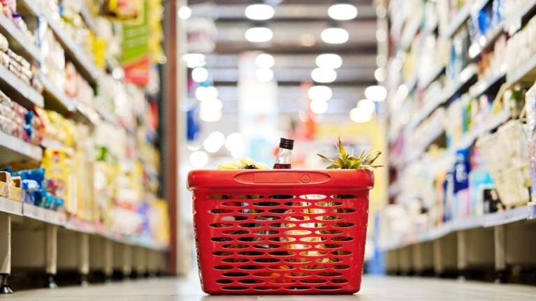 &quot;Καλάθι του νοικοκυριού&quot;: Ποια μέρα θα ανανεώνεται, ποια προϊόντα θα περιλαμβάνει