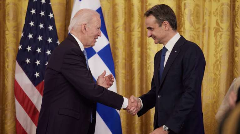 Εκλογές 2023: Συγχαρητήρια σε Μητσοτάκη από Μπάιντεν και Μακρόν- &quot;Ας συνεχίσουμε μαζί το έργο&quot;