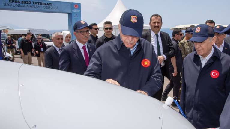 Ανάλυση Forbes: Η Τουρκία χτίζει μια πολεμική υπερ-μηχανή με drones