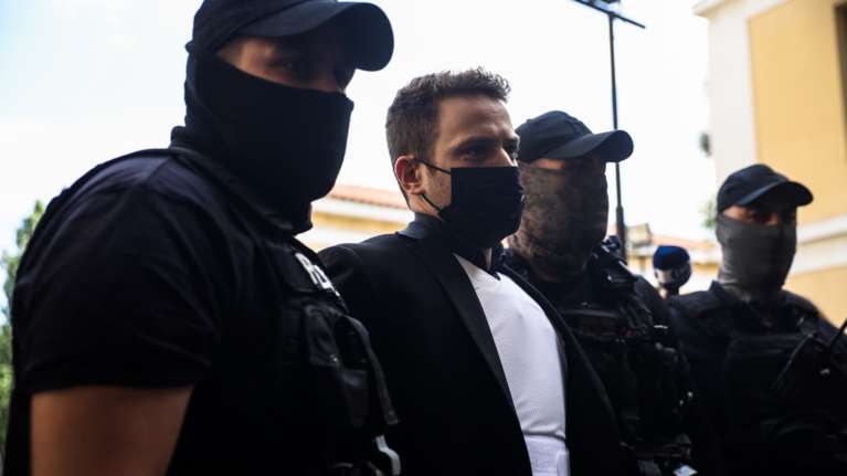 Γλυκά Νερά: Η πρώτη αντίδραση του Αναγνωστόπουλου μετά τον σάλο για το &quot;κρυφό ημερολόγιο&quot; της Καρολάιν