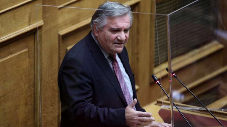 Αιχμές Καστανίδη για τα μέτρα κορονοϊού: Αντιλαμβάνομαι τα λάθη αλλά όχι τη σχιζοφρένεια