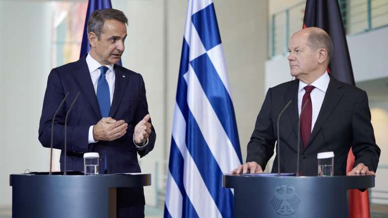 Μέτωπο Ελλάδας και άλλων χωρών κατά της Γερμανίας μετά την απόφαση να κλείσει τα σύνορά της για τους μετανάστες