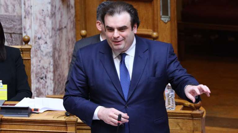 Πιερρακάκης σε αντιπολίτευση για τα μη κρατικά πανεπιστήμια: Χρησιμοποιείτε το Σύνταγμα ως φύλλο συκής