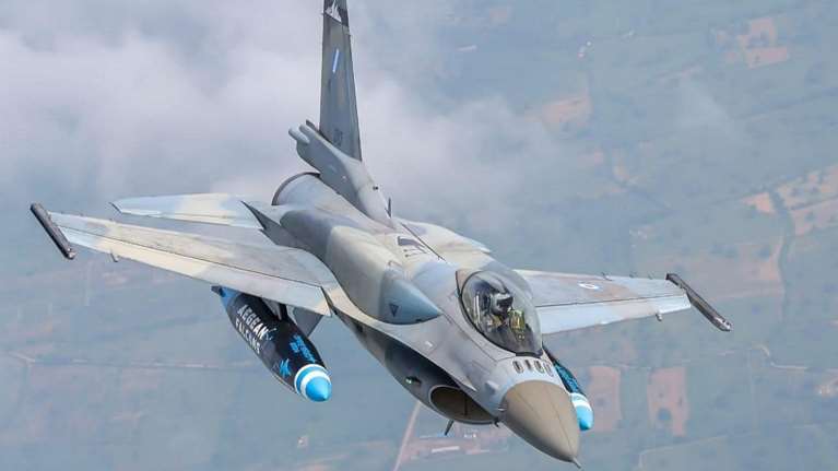 Η Άγκυρα διαψεύδει την παραβίαση του FIR Αθηνών και κατηγορεί την Ελλάδα: &quot;Έστειλαν οπλισμένα F-16 στο άοπλο αεροσκάφος μας&quot;