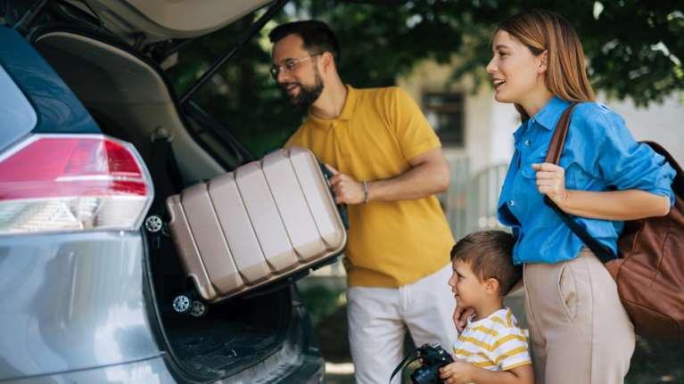 Τι πρέπει να προσέξουμε στο αυτοκίνητό μας λίγο πριν από τις διακοπές