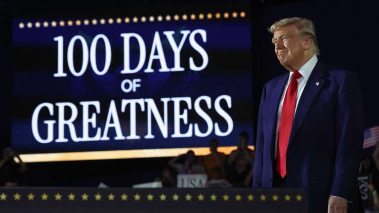 Τραμπ: Ο Πούτιν θέλει ειρήνη στην Ουκρανία - &quot;Ήθελε να καταλάβει όλη τη χώρα, αλλά εξαιτίας μου δεν θα το κάνει&quot;