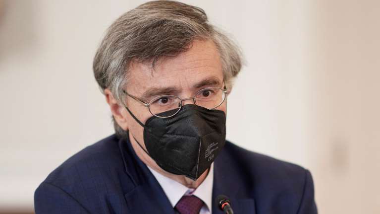 &quot;Βόμβα&quot; Τσιόδρα: Θα χρειαστούμε 3-4 χρόνια μετά την πανδημία για να αντιμετωπίσουμε τις επιπτώσεις της