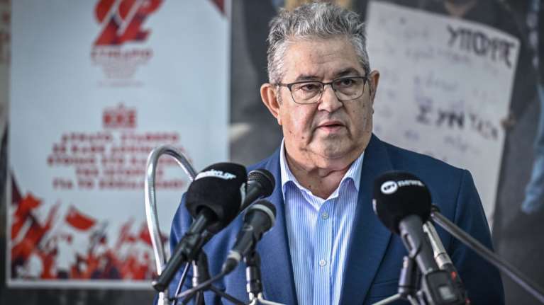 Κουτσούμπας από Κρήτη: Η ακρίβεια σπάζει κόκκαλα – Επικίνδυνη η ενεργειακή πολιτική της κυβέρνησης