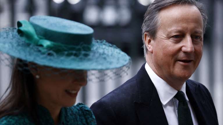 Ντέιβιντ Κάμερον: Ο πρώην πρωθυπουργός της Βρετανίας παλεύει με τον καρκίνο του προστάτη - Πώς το αντιμετωπίζει