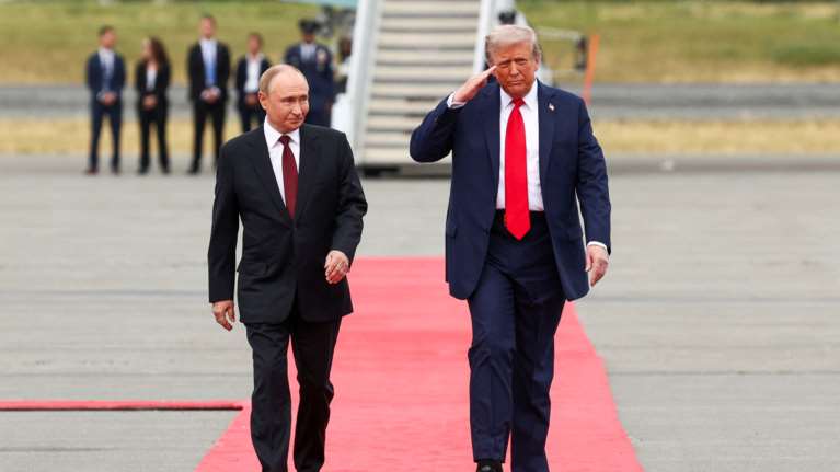 Axios: Το κρυφό σχέδιο για ειρήνη στην Ουκρανία που συζητά ο Τραμπ με τον Πούτιν - Με "συνταγή" Γάζας