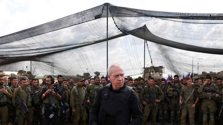 Ξεκάθαρο μήνυμα του Ισραηλινού υπουργού Άμυνας στον ηγέτη της Χαμάς: &quot;Θα σε βρούμε και θα σε εξοντώσουμε&quot;