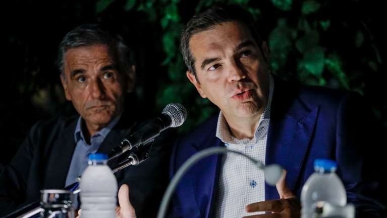 Αρχισαν τα όργανα στον ΣΥΡΙΖΑ: Τσακαλώτος και "Ομπρέλα" δεν θέλουν "ξένους" στο συνέδριο - Διπλό όχι στον Τσίπρα