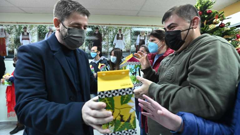 Ανεβάζει τους τόνους ο Ανδρουλάκης για την πανδημία: Σε κίνδυνο η κοινωνία από τις συνεχείς κυβερνητικές παλινωδίες