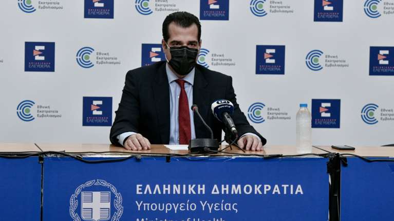 Πλεύρης: Νέα μέτρα είναι πάντα στο τραπέζι - Περίπου 80% του ενήλικου πληθυσμού έχει εμβολιαστεί