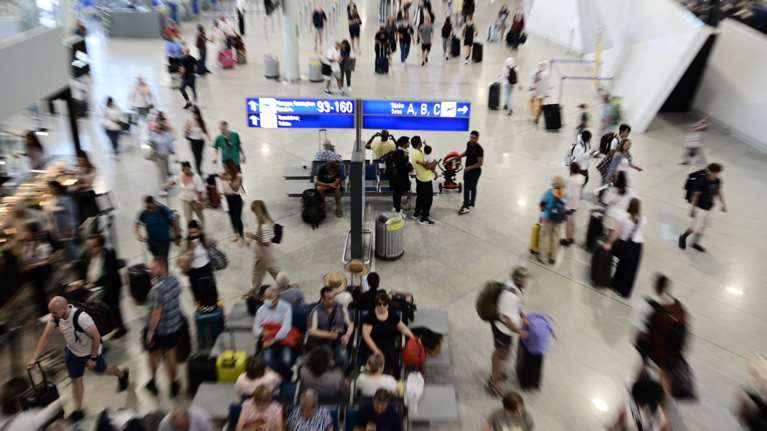 Απεργία ταξί 28/5: Ενισχύονται τα δρομολόγια λεωφορείων και μετρό που εξυπηρετούν το αεροδρόμιο