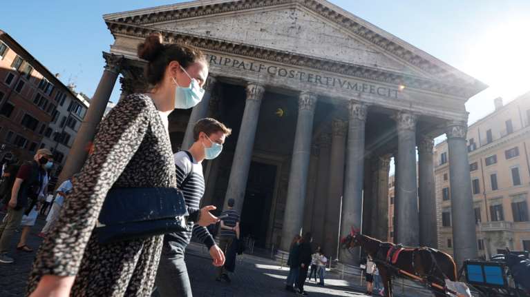 Ιταλία: 5.724 κρούσματα και 29 θάνατοι το τελευταίο 24ωρο